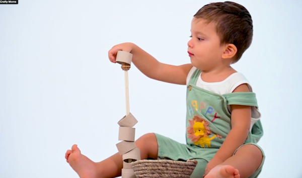 Screen Shot 2024-08-26 at 2.23.32 PM 1-2Y - Easy play ideas using household items